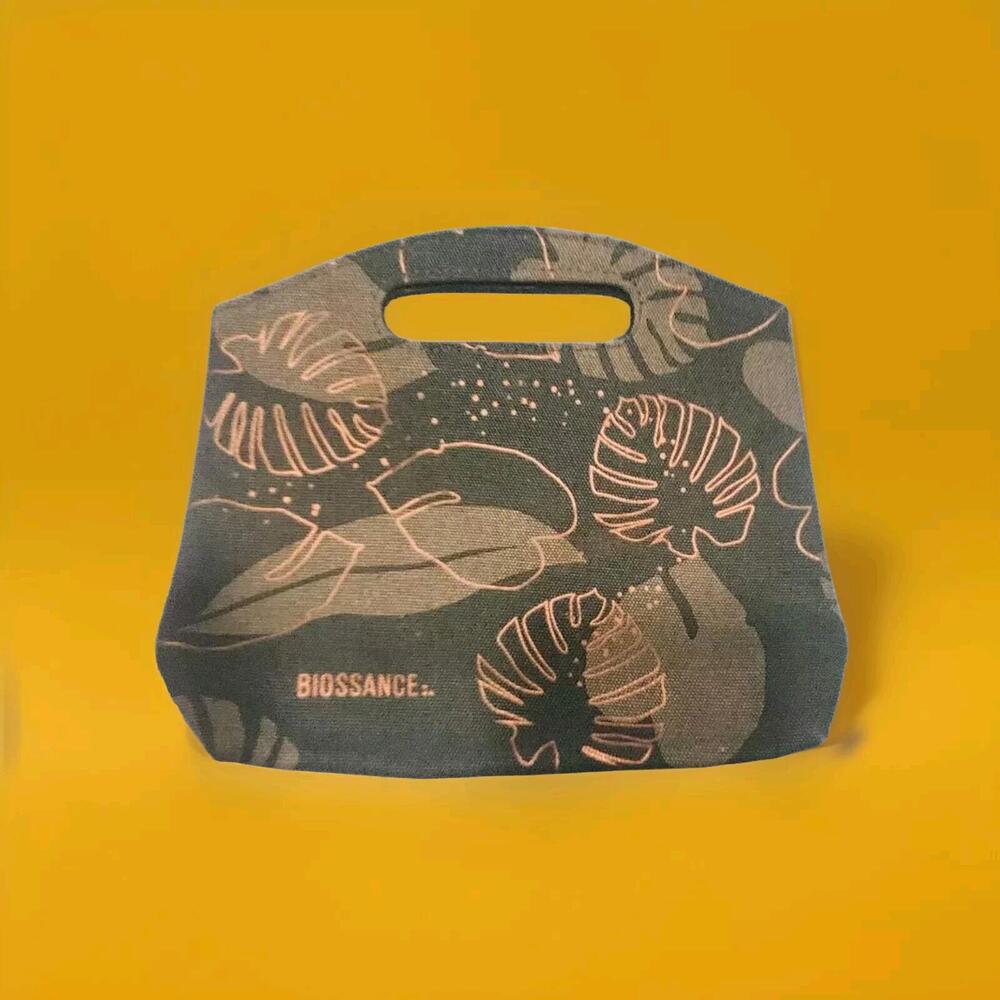 Biossance Green Plant Design Fabric Snap Clutch Cosmetic Makeup Bag Accessories